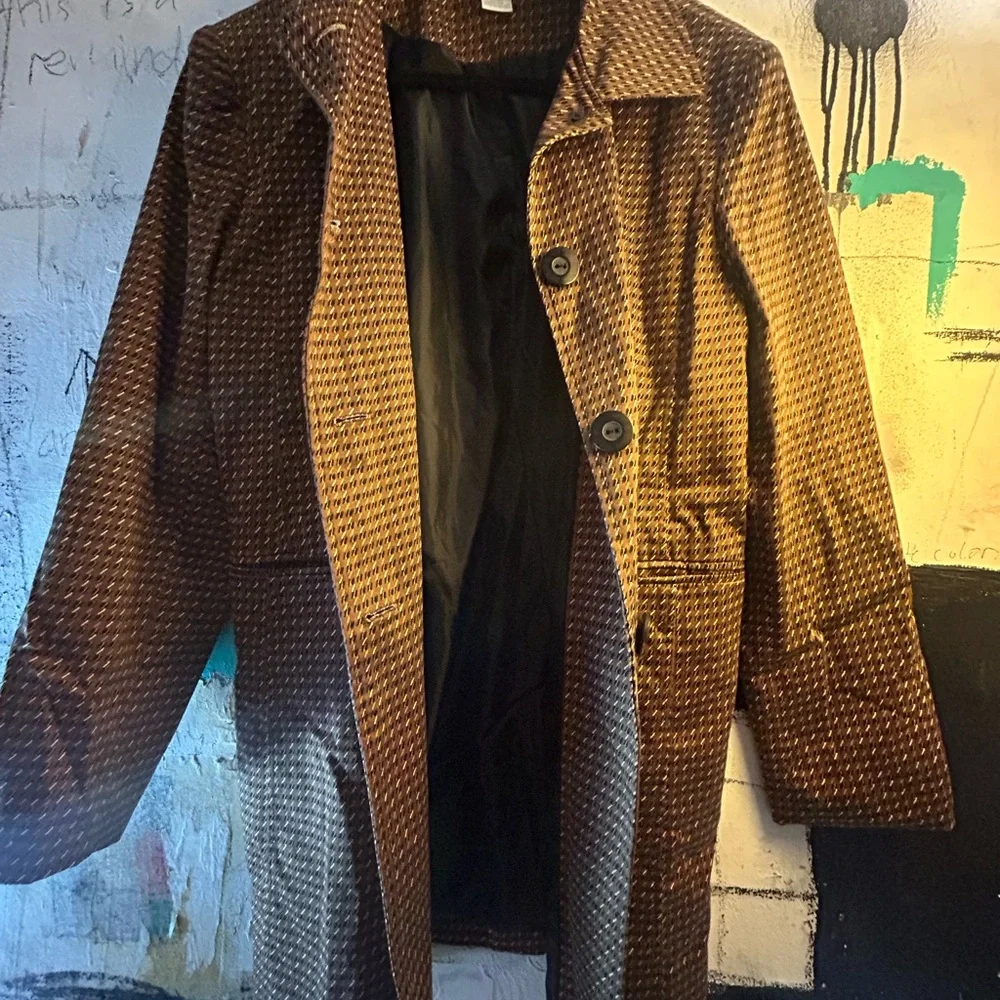 Brown Patterned Button-Up Coat - Picture 2 of 4